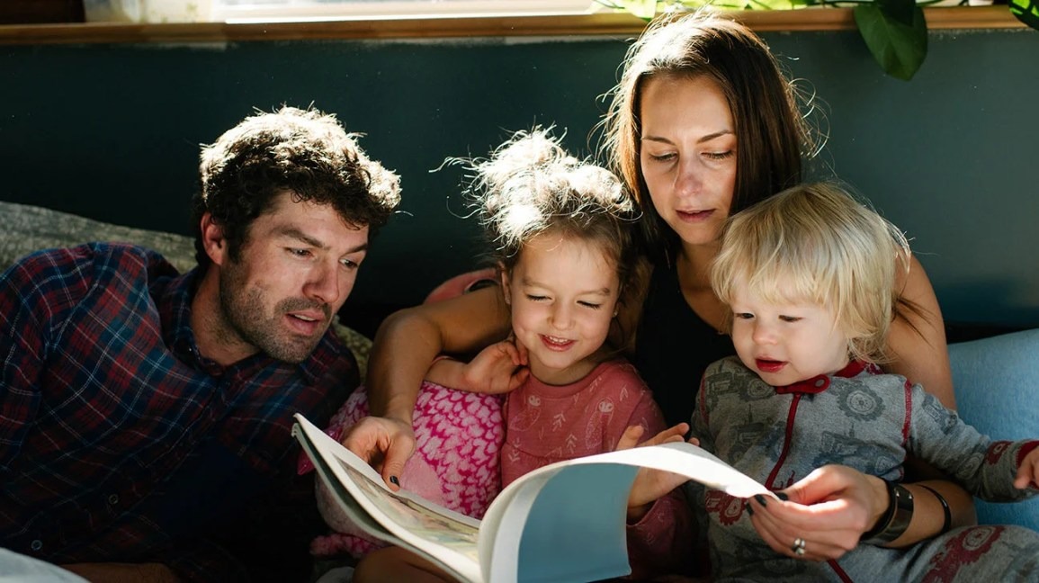 Parenting Strategies for Raising Happy Healthy and Resilient Children